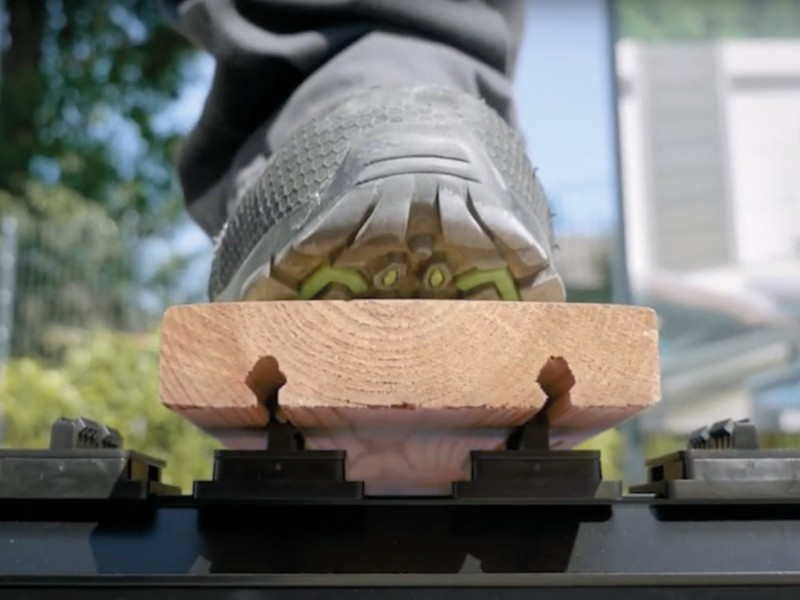 QLICK Terrace-laying system