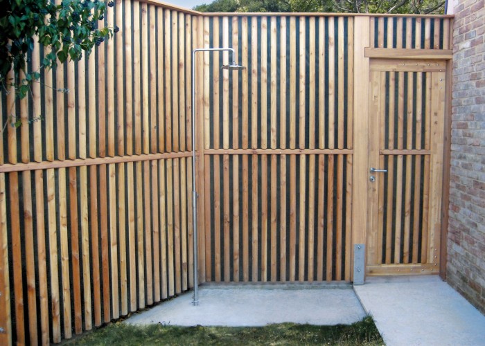 Barriere antirumore con porta