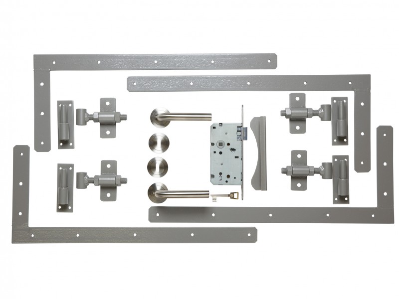 Gate fittings